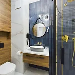 Stylowy W Centrum Gdyni 900 M Od Plazy By Renters Lägenhet Gdynia